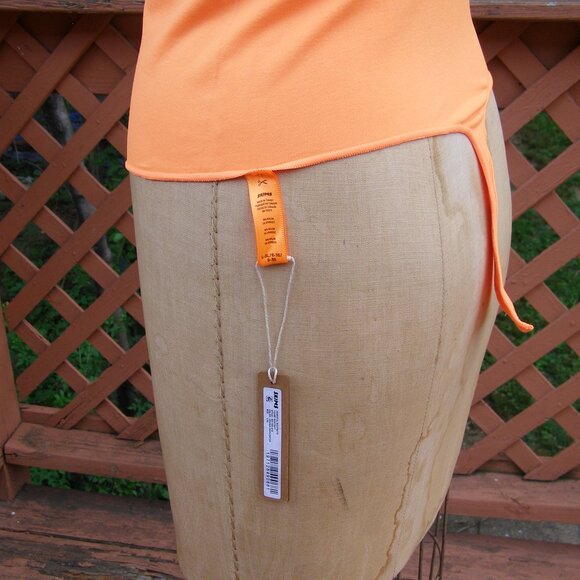 NWT size L SKIMS Essential T-Shirt Bodysuit Orange Highlighter - Picture 4 of 13